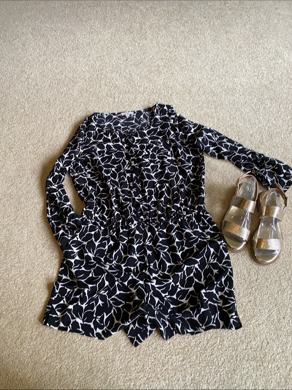 LOFT Black and White Floral Print Long Sleeve Romper